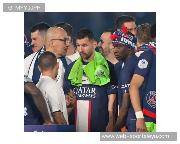 梅西亲临印度野生动物保护中心参与宗教仪式与狮子亲密接触的奇妙体验